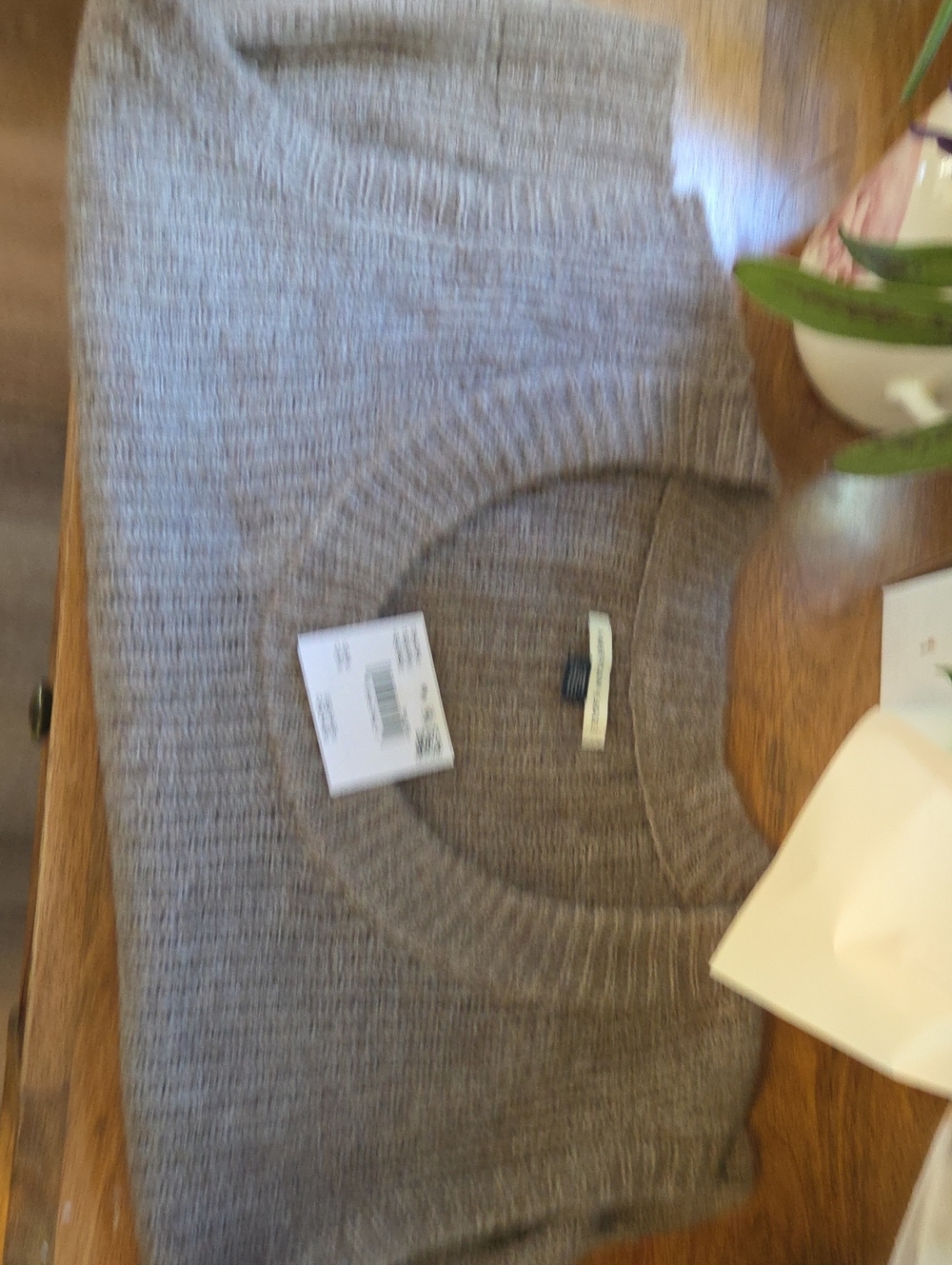 American Eagle Outfitters Men's Crewneck Sweater in Heather Taupe